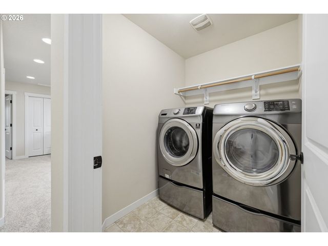 254 Sw 204TH Ter, Beaverton, OR 97006