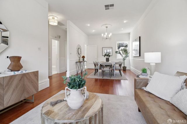 2940 Laguna Street, San Francisco, CA 94123