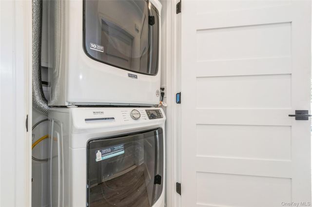 418 Atlantic Avenue 206, Oceanside, NY 11572