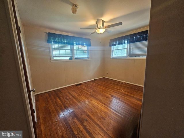 1256 SURREY RD, West Chester, PA 19382