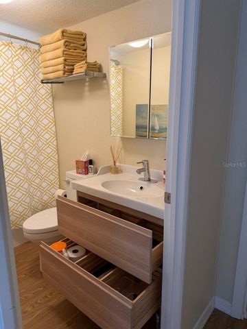 6633 53RD AVENUE E C-20, Bradenton, FL 34203