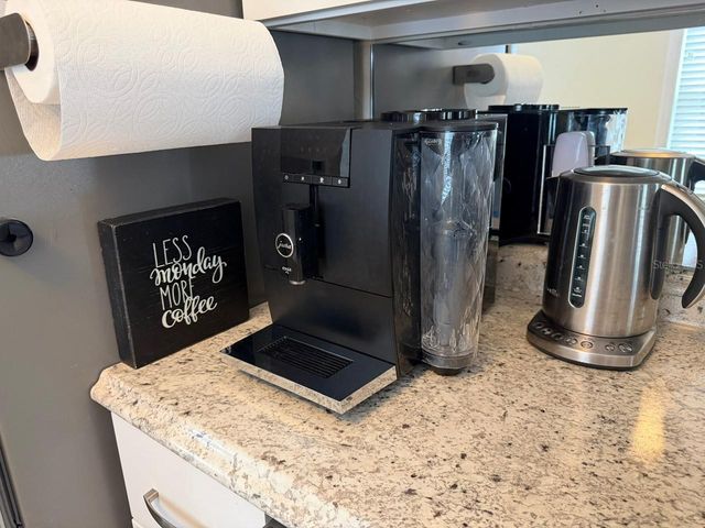 6633 53RD AVENUE E C-20, Bradenton, FL 34203