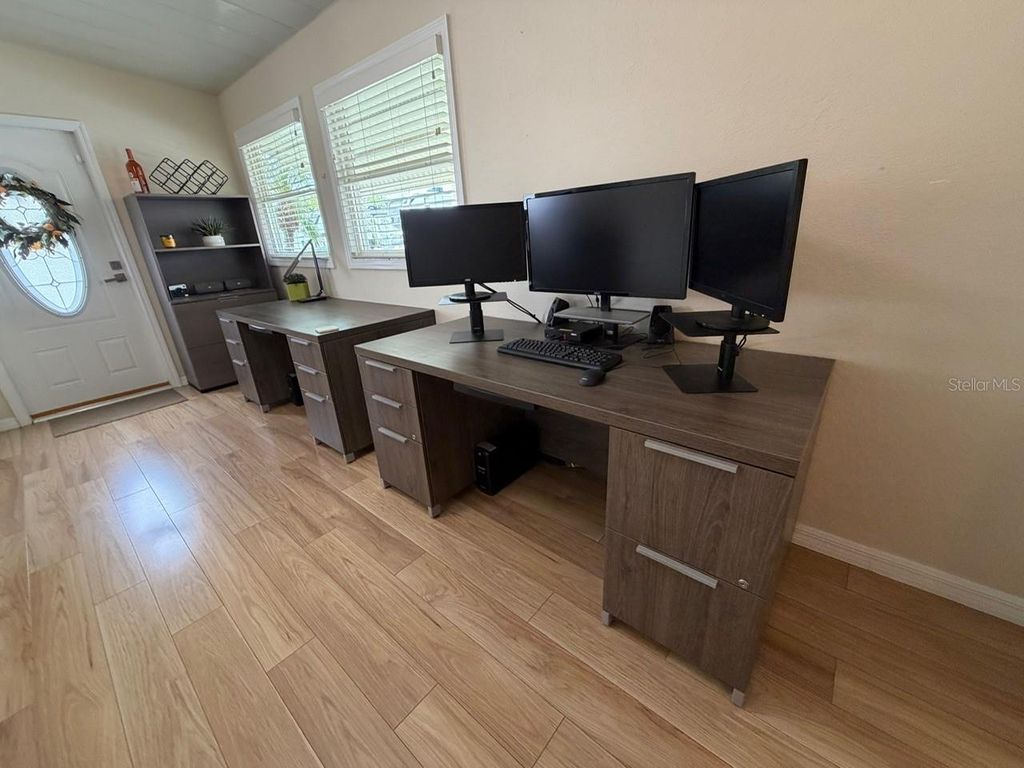 Image 37 of property listing at 6633 53RD AVENUE E C-20, Bradenton, FL 34203