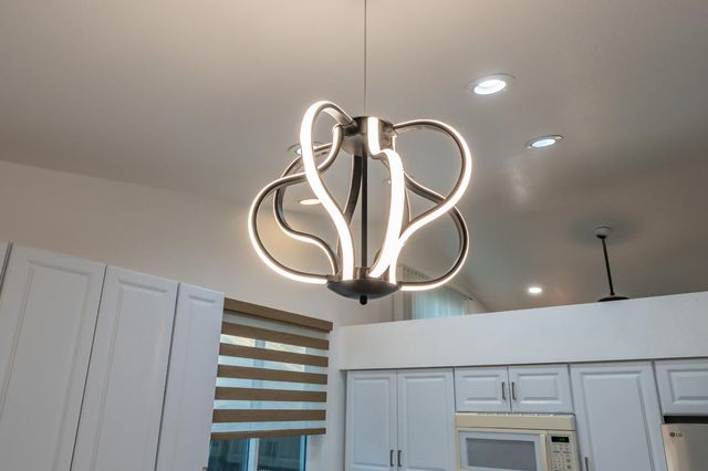 2404 E El Paso Avenue E, Fresno, CA 93720