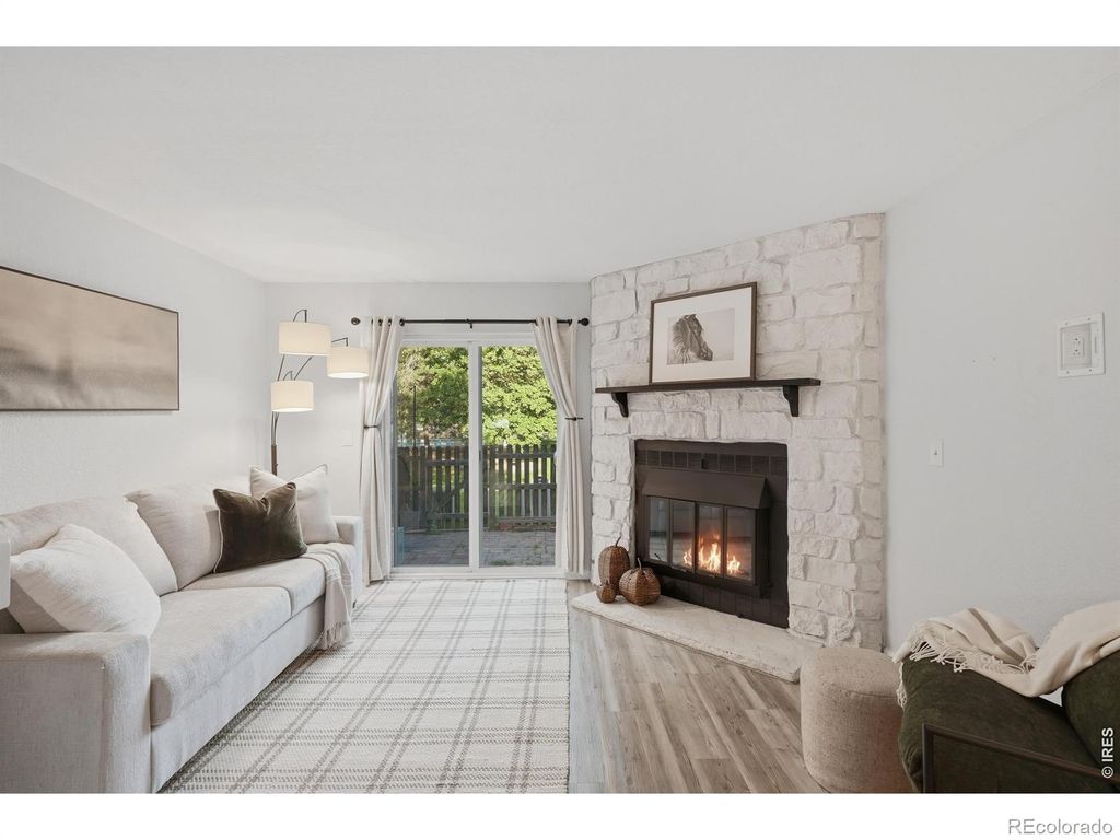 Image 11 of property listing at 8132 S Fillmore Circle, Centennial, CO 80122