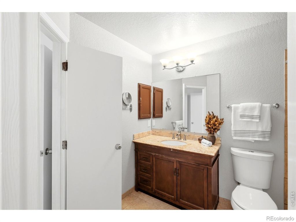Image 20 of property listing at 8132 S Fillmore Circle, Centennial, CO 80122