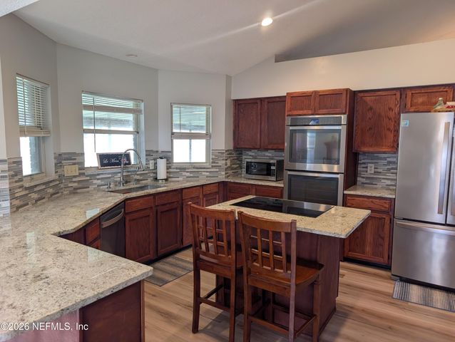 1906 BELLE ANGELINE Court, Jacksonville, FL 32223