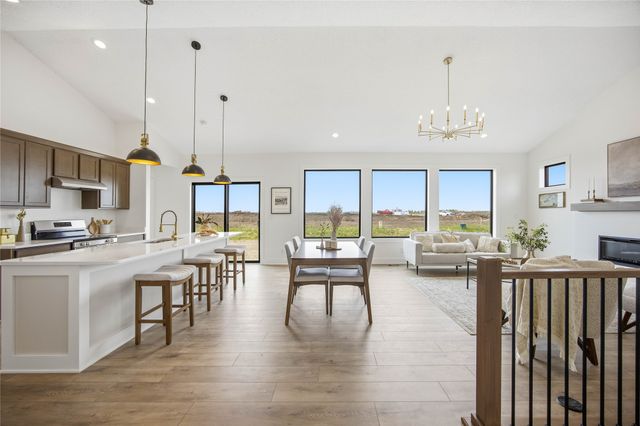 1610 NW Parkside Lane, Waukee, IA 50263