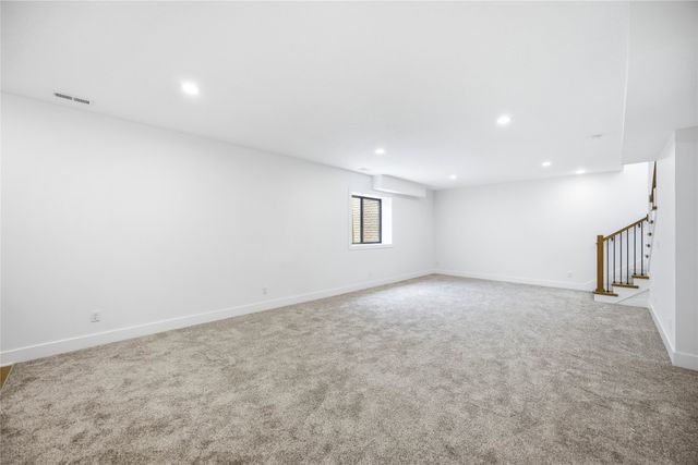 1610 NW Parkside Lane, Waukee, IA 50263