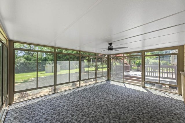 6101 W Edgerton AVENUE, Greendale, WI 53129