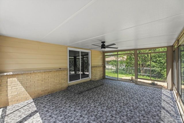 6101 W Edgerton AVENUE, Greendale, WI 53129