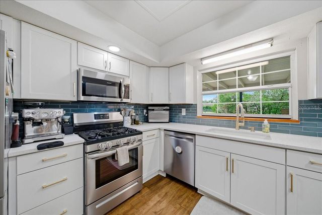 1515 SE 43RD TERRACE, Ocala, FL 34471