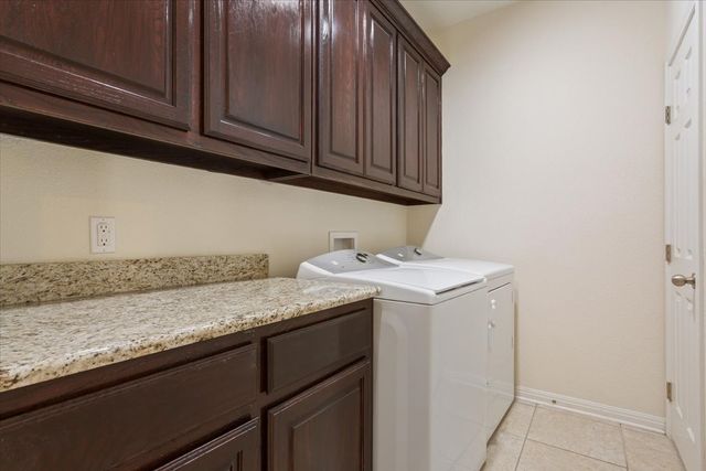 900 Queen Elizabeth Drive, Waco, TX 76657