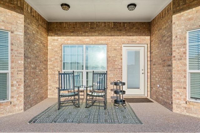 900 Queen Elizabeth Drive, Waco, TX 76657