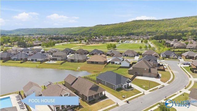 4406 Lake Willow Blvd SE, Owens Cross Roads, AL 35763