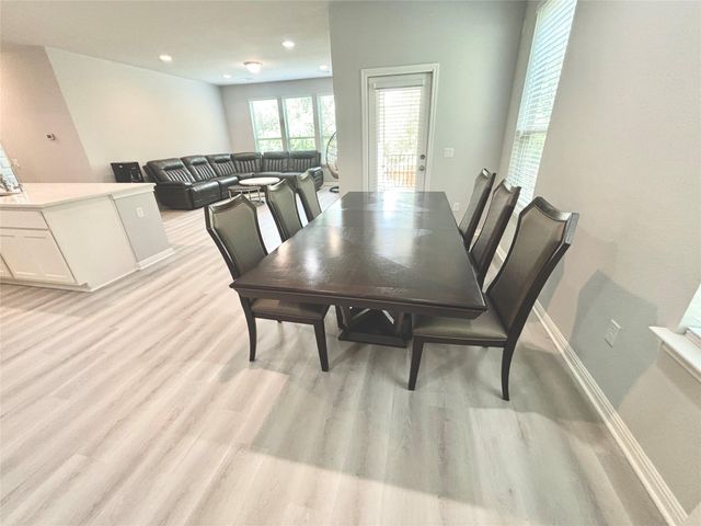 2301 Limestone Lake DR 43, Georgetown, TX 78633