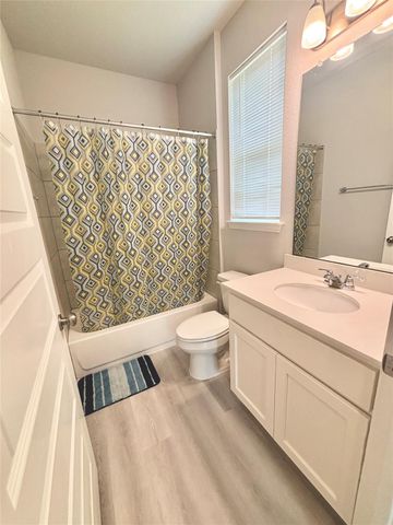 2301 Limestone Lake DR 43, Georgetown, TX 78633