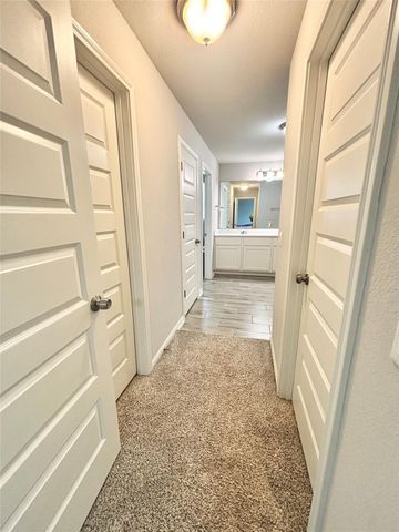 2301 Limestone Lake DR 43, Georgetown, TX 78633