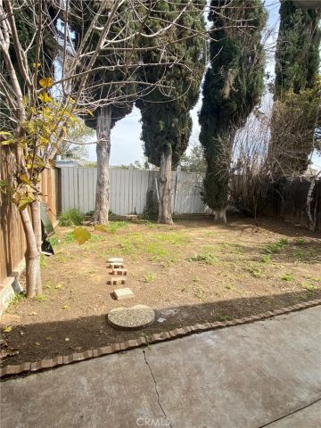 9430 Glade Ave, Chatsworth, CA 91311