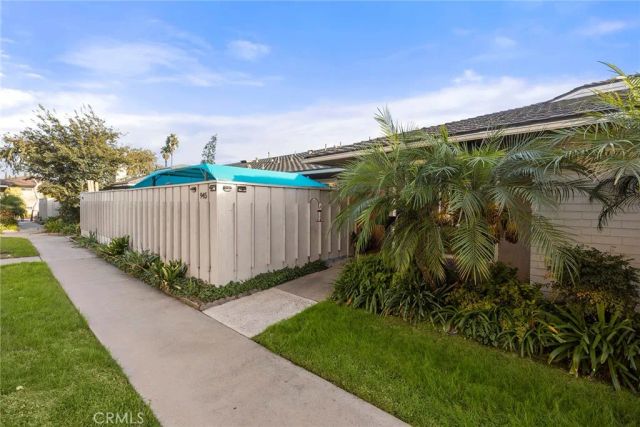 945 Glencliff, La Habra, CA 90631