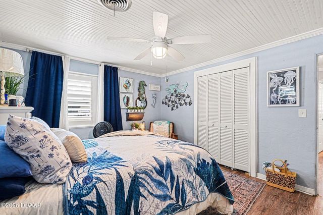 302 Riverside Drive, Holly Hill, FL 32117