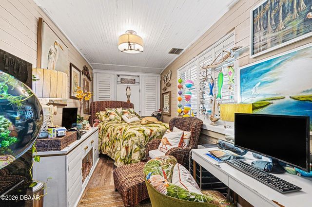 302 Riverside Drive, Holly Hill, FL 32117