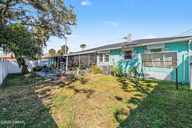 302 Riverside Drive, Holly Hill, FL 32117