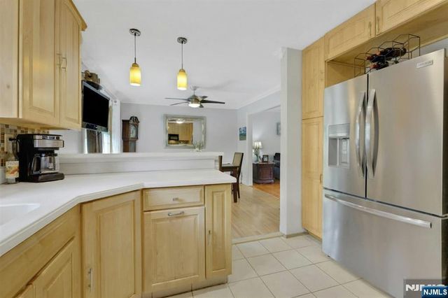 7 S 1st Street, Park Ridge, NJ 07656