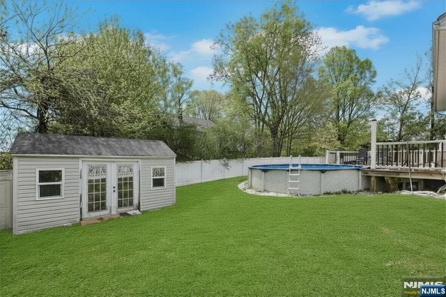 7 S 1st Street, Park Ridge, NJ 07656