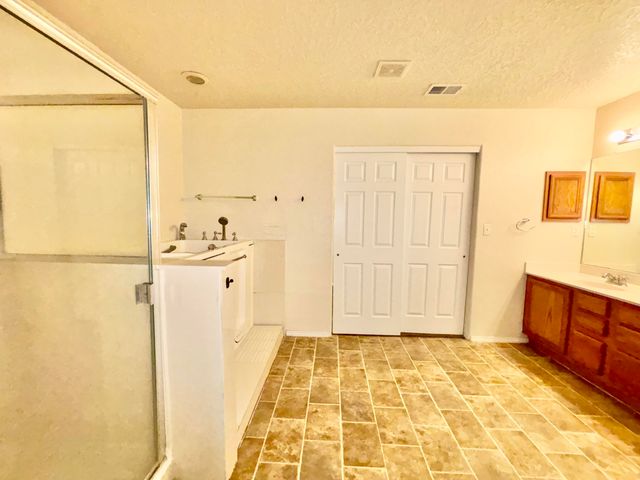 941 Carrizo Street NW, Los Lunas, NM 87031