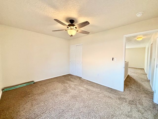 941 Carrizo Street NW, Los Lunas, NM 87031