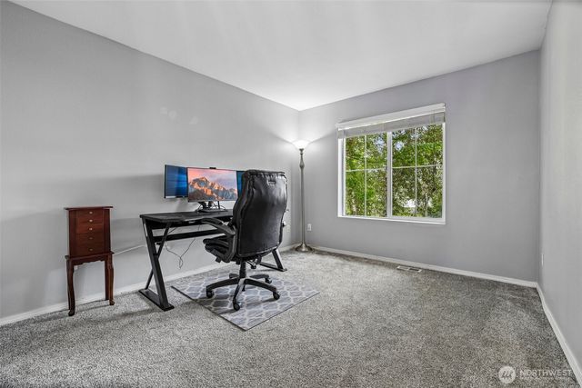 18613 98th Avenue E, Puyallup, WA 98375