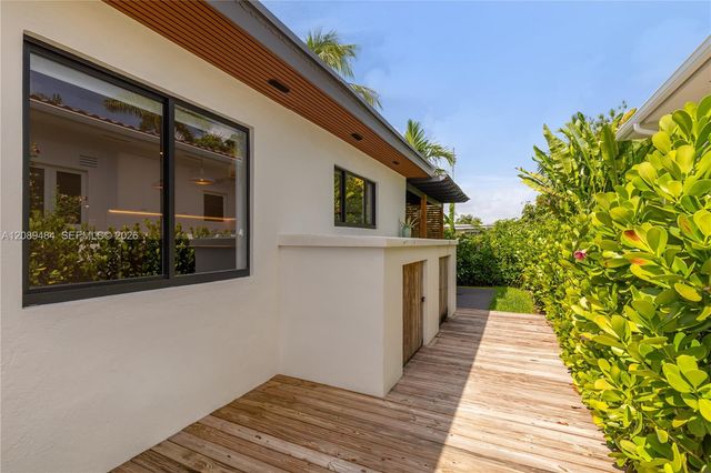 8934 Hawthorne Avenue, Surfside, FL 33154
