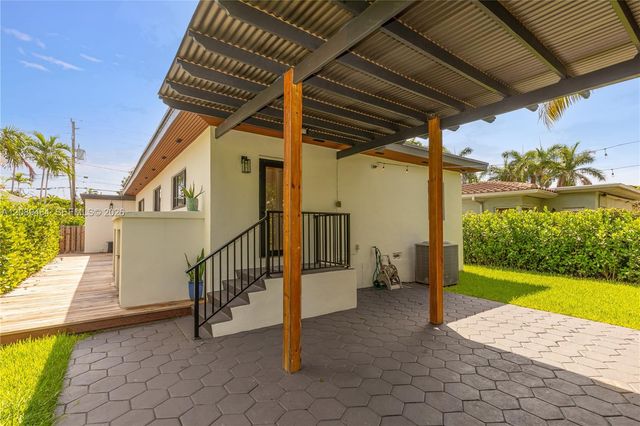 8934 Hawthorne Avenue, Surfside, FL 33154