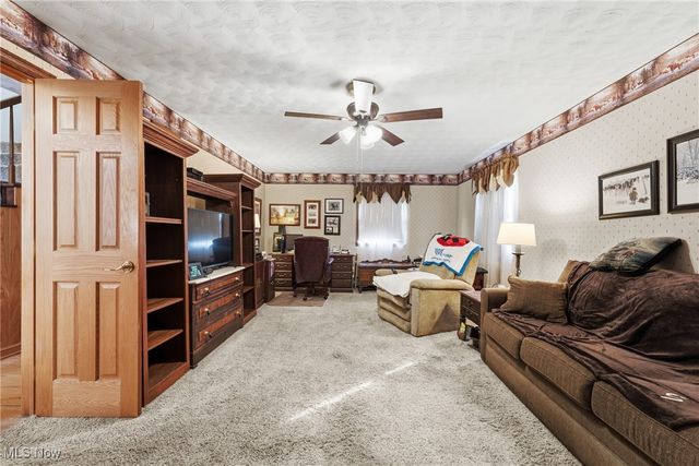 4140 Lace Road NW, Malvern, OH 44644