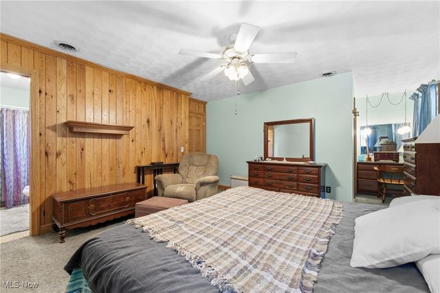 4140 Lace Road NW, Malvern, OH 44644