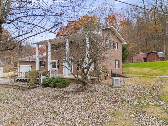 4140 Lace Road NW, Malvern, OH 44644