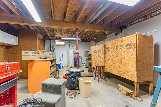 4140 Lace Road NW, Malvern, OH 44644