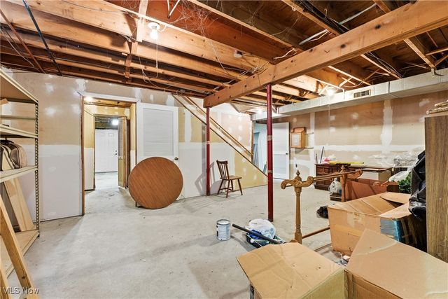 4140 Lace Road NW, Malvern, OH 44644