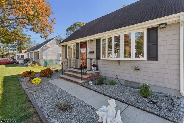 147 Robert Pl, South Plainfield Boro, NJ 07080