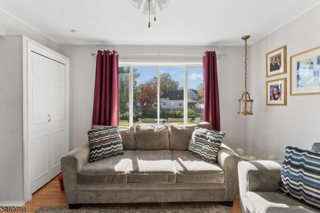 147 Robert Pl, South Plainfield Boro, NJ 07080