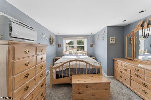 147 Robert Pl, South Plainfield Boro, NJ 07080