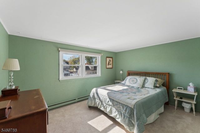 147 Robert Pl, South Plainfield Boro, NJ 07080