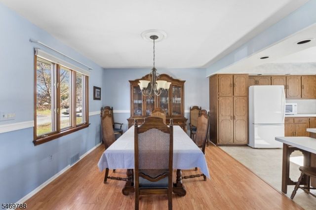 147 Robert Pl, South Plainfield Boro, NJ 07080