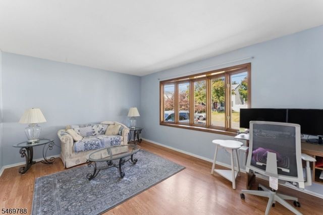 147 Robert Pl, South Plainfield Boro, NJ 07080
