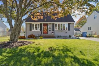 147 Robert Pl, South Plainfield Boro, NJ 07080