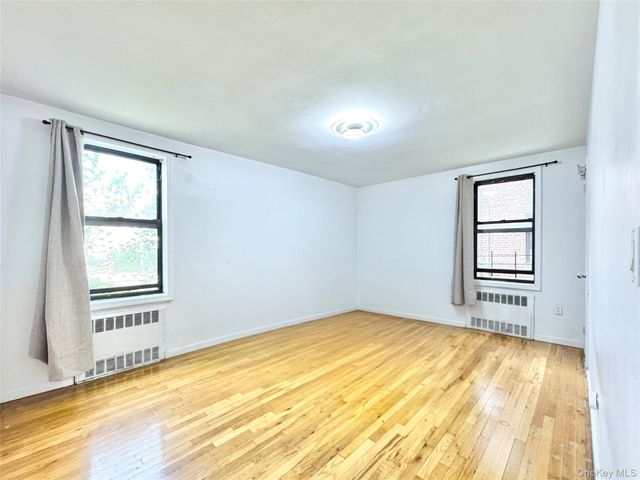 85-14 Broadway 1K, Elmhurst, NY 11373