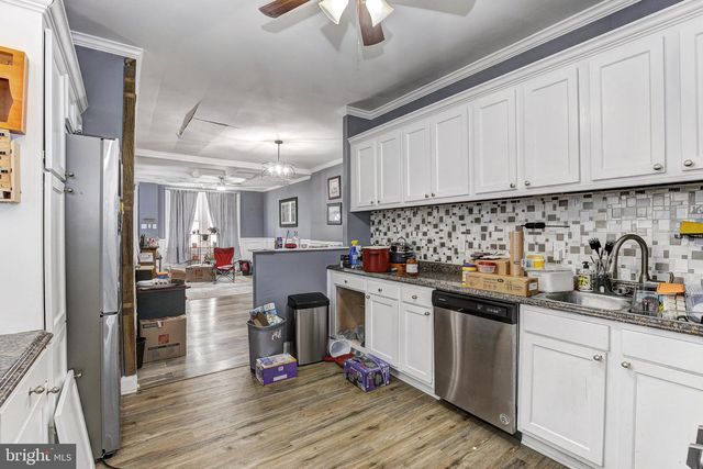 925 N KRESSON ST, Baltimore, MD 21205