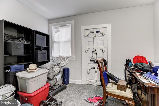 925 N KRESSON ST, Baltimore, MD 21205