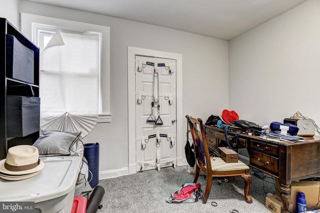 925 N KRESSON ST, Baltimore, MD 21205